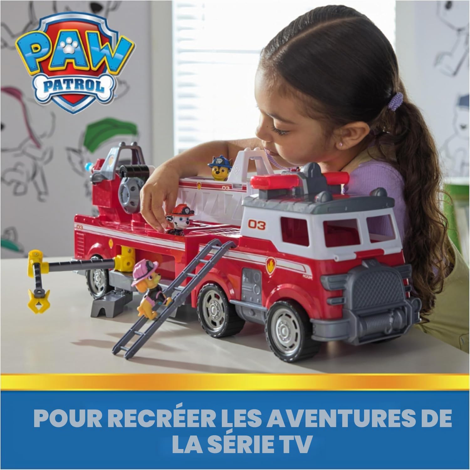 Paw Patrol, Camion de Pompier de Marshall, avec échelle de 61 cm Extensible, lumières et Sons, Mini véhicule, Personnages Chase, Marshall et Skye Inclus, Jouets pour Enfants et Filles, 3 Ans