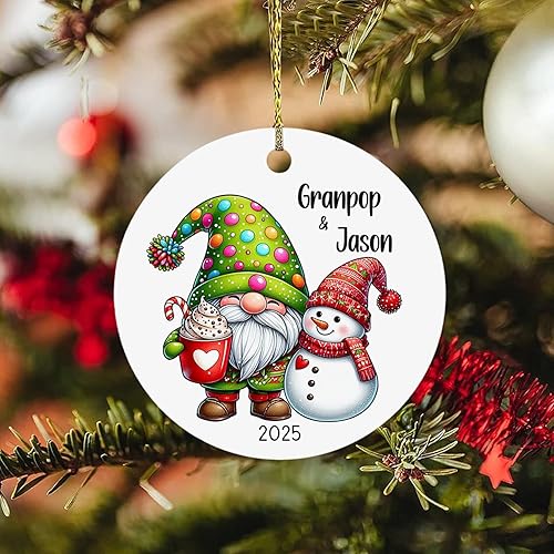 Miniatura 10 de Adorno de Navidad de muñeco de nieve, nombre personalizado y año para árbol de Navidad 2024, regalos personalizados de recuerdos de Navidad para