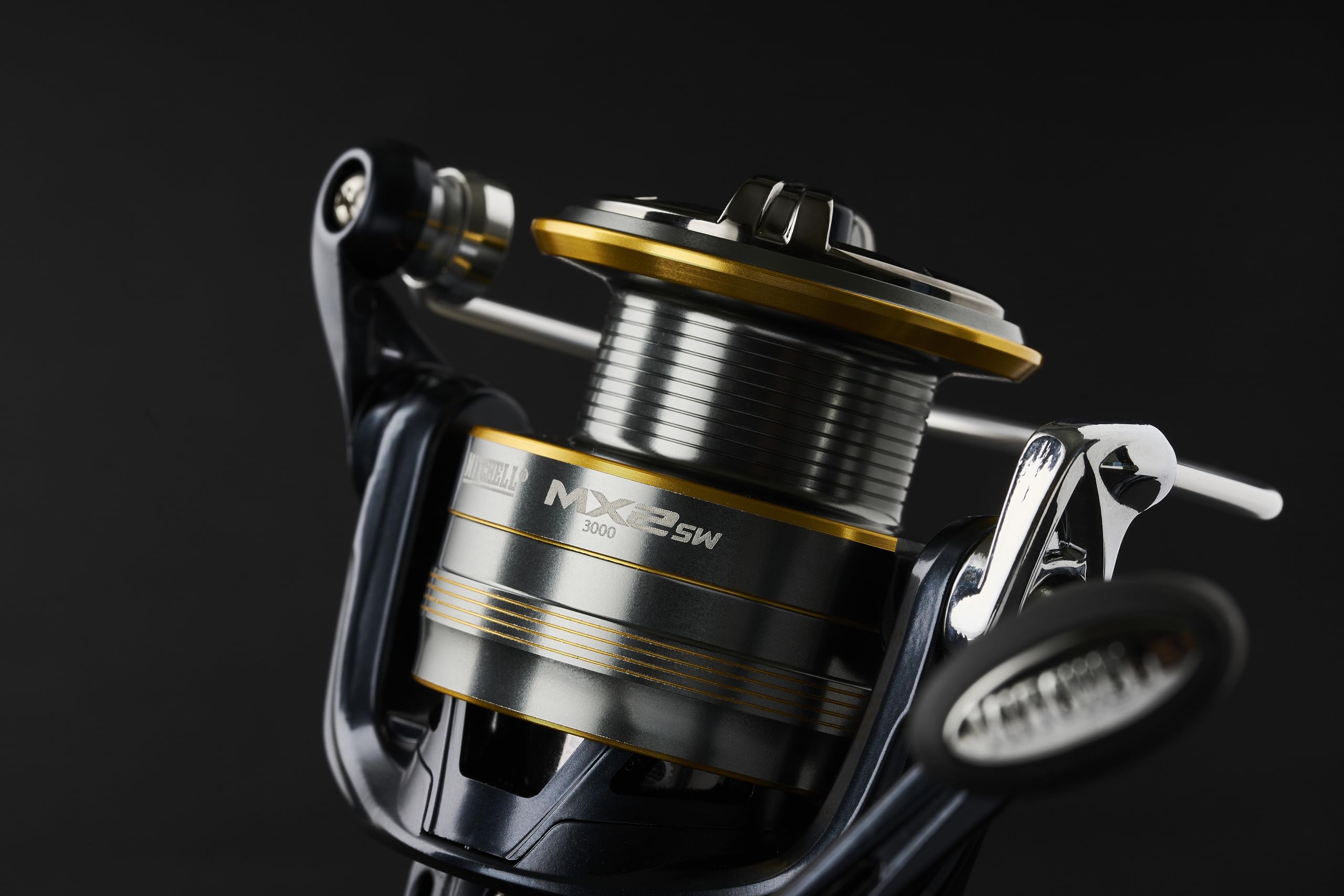 Mitchell Carrete Giratorio de Agua Salada MX2: el Carrete de Pesca de mar Ideal para una Amplia Gama de Aplicaciones. Diseño Resistente a la corrosión y rodamientos de Acero Inoxidable 5+1 para un