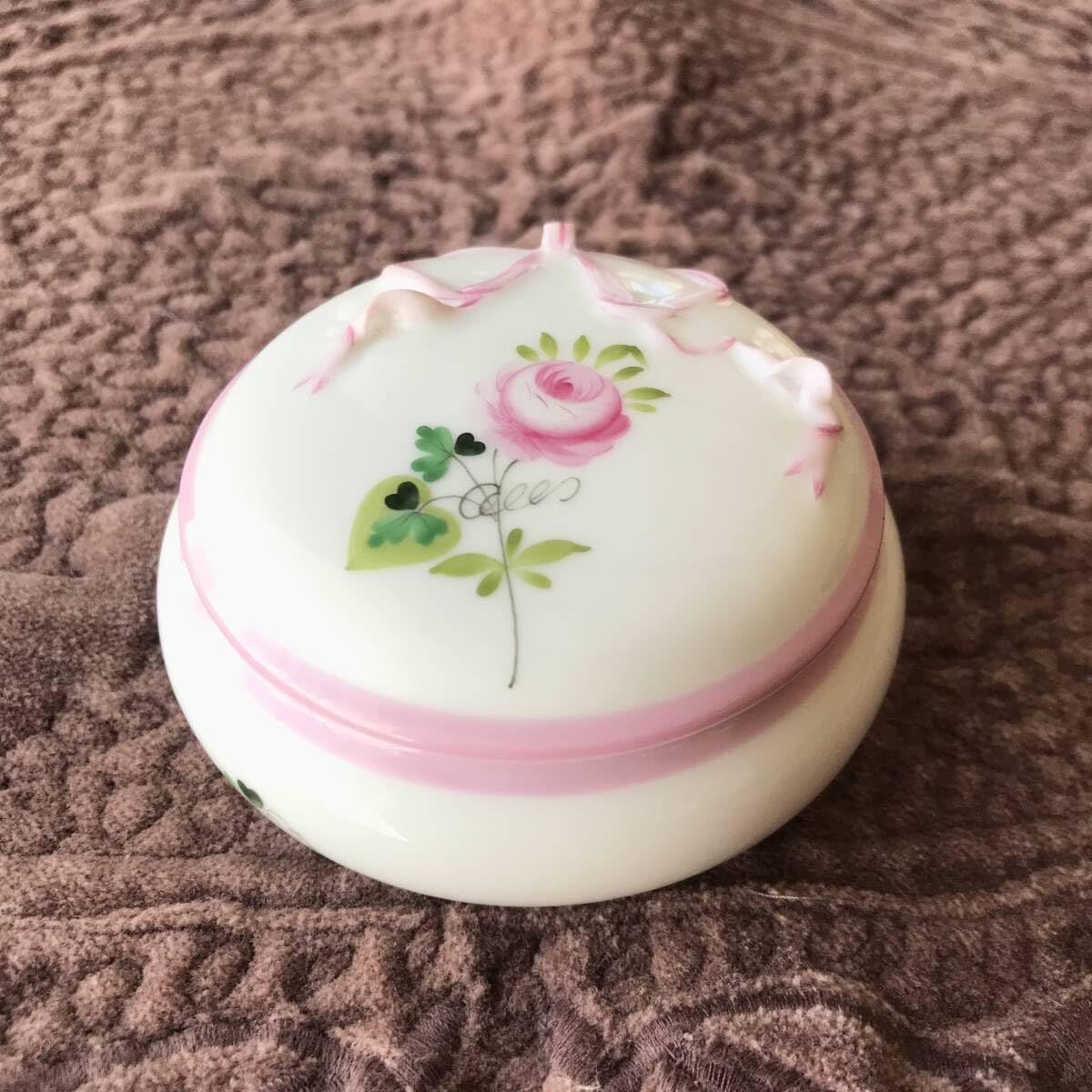 Amazon.co.jp: Herend ヘレンド ウィーンの薔薇 ピンク ボンボニエール 