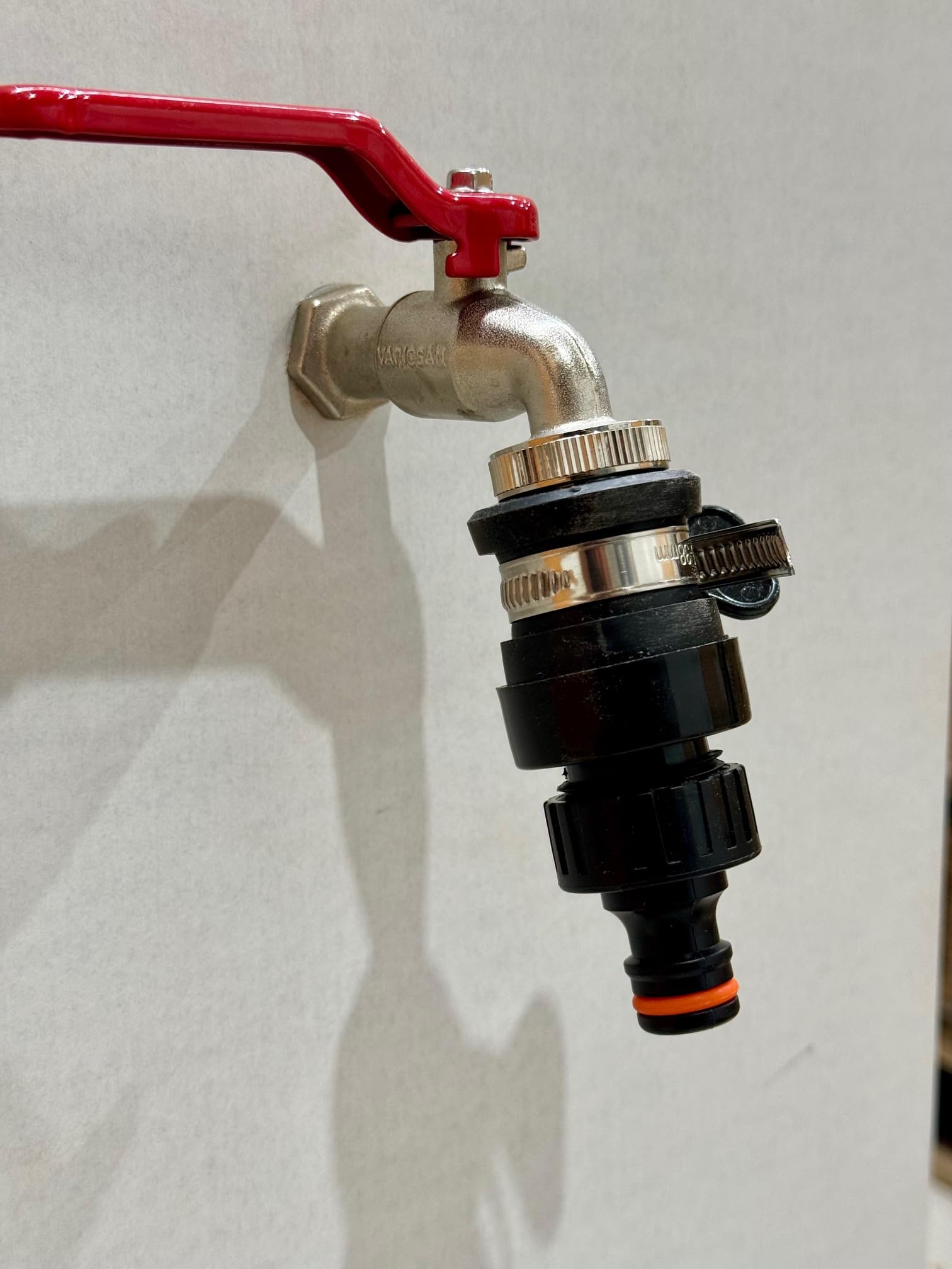 STYYL Ensemble d'adaptateurs universels pour robinets 4 pièces, ensemble d'adaptateurs de connexion réglables pour robinets sans filetage, intérieur et extérieur, idéal pour camping-car, caravane