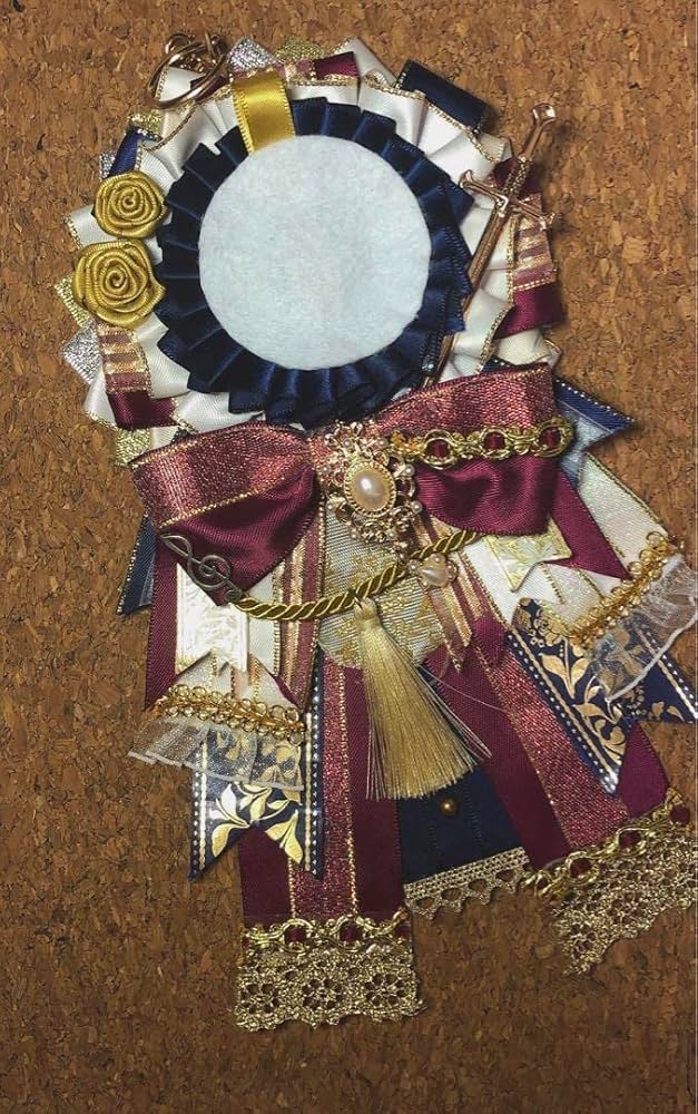 Amazon.co.jp: 朔間凛月 イベコレ缶バッジ ユーサネイジア