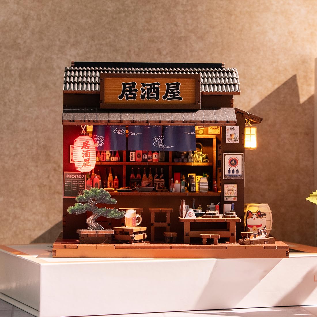 Kit casa delle bambole in miniatura in legno stile Izakaya giapponese fai da te negozio di costruzione accessori modello con mobili luce LED musica compleanno