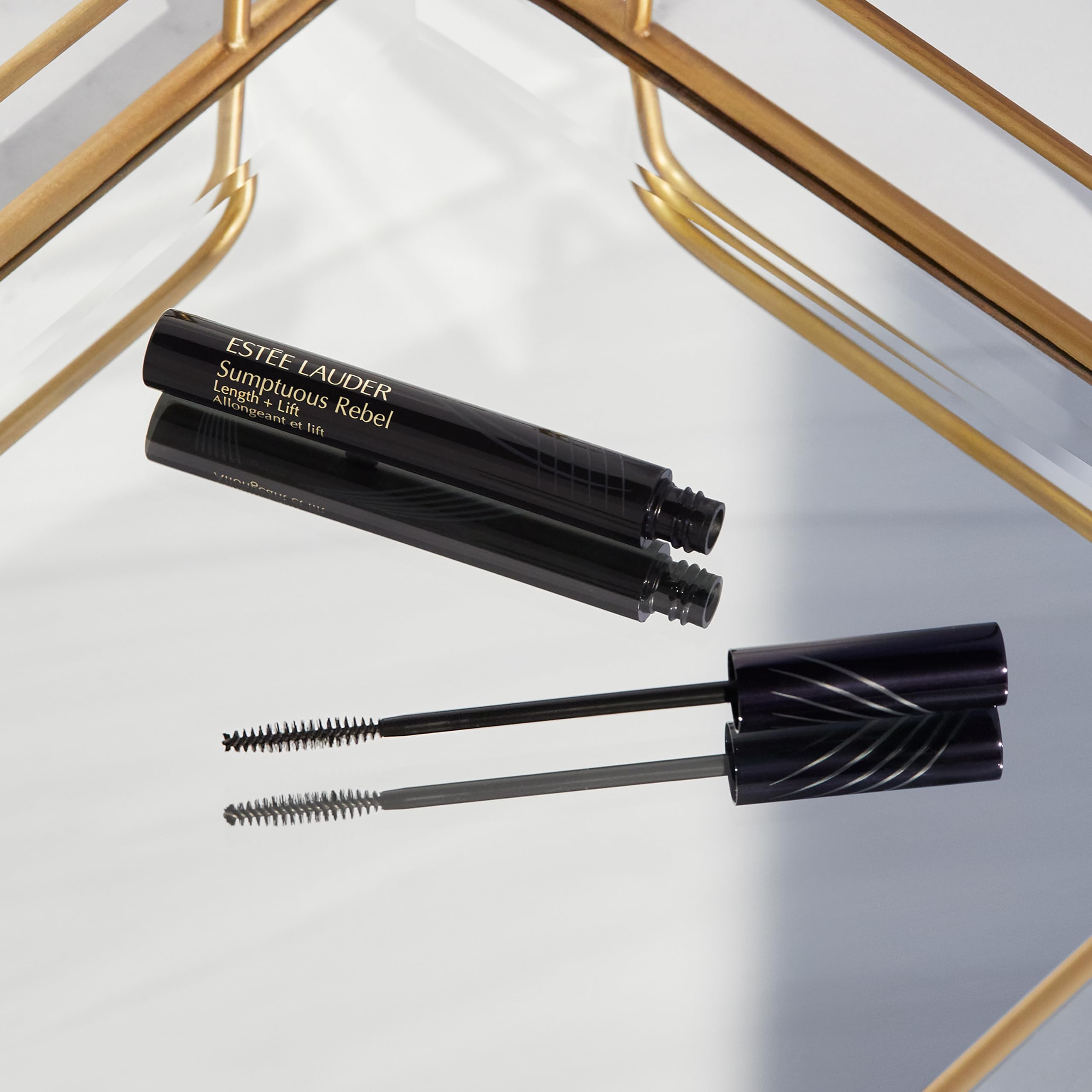 Estée Lauder Sumptuous Rebel Length + Lift Mascara | Wimperntusche für Länge & Schwung | Extrem langanhaltend, 24 Stunden Halt | Schweiß- & feuchtigkeitsresistent, 8ml