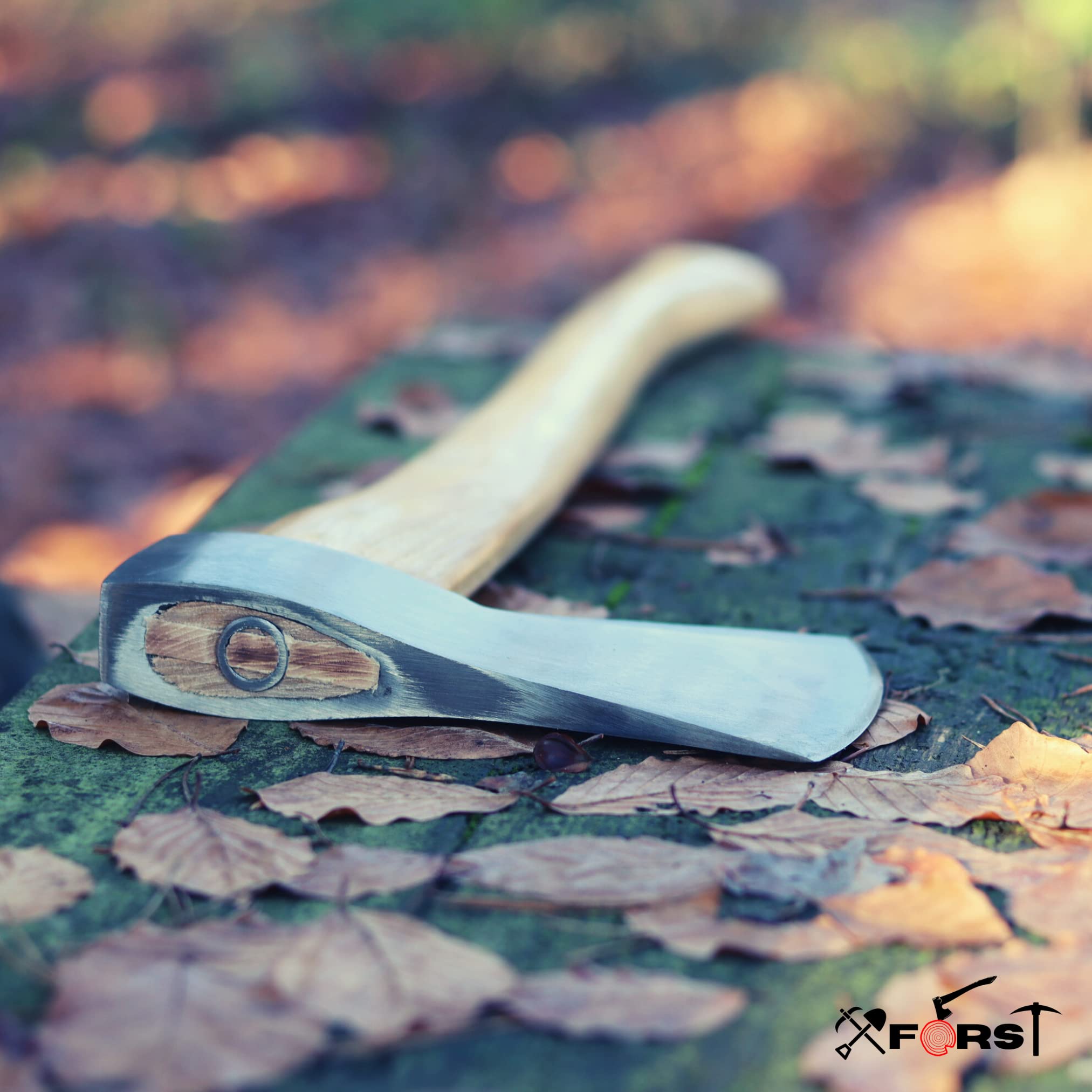 Xforst Hache forestière UW12 – Hache à fendre 70 cm en Acier Carbone avec Manche en Bois de Hickory + étui