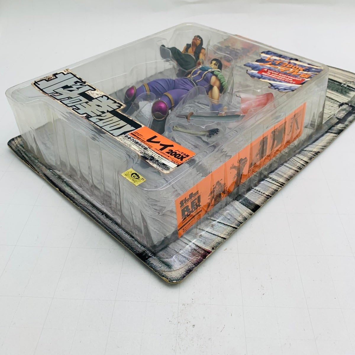 海洋堂【XEBEC TOYS】北斗の拳 レイ