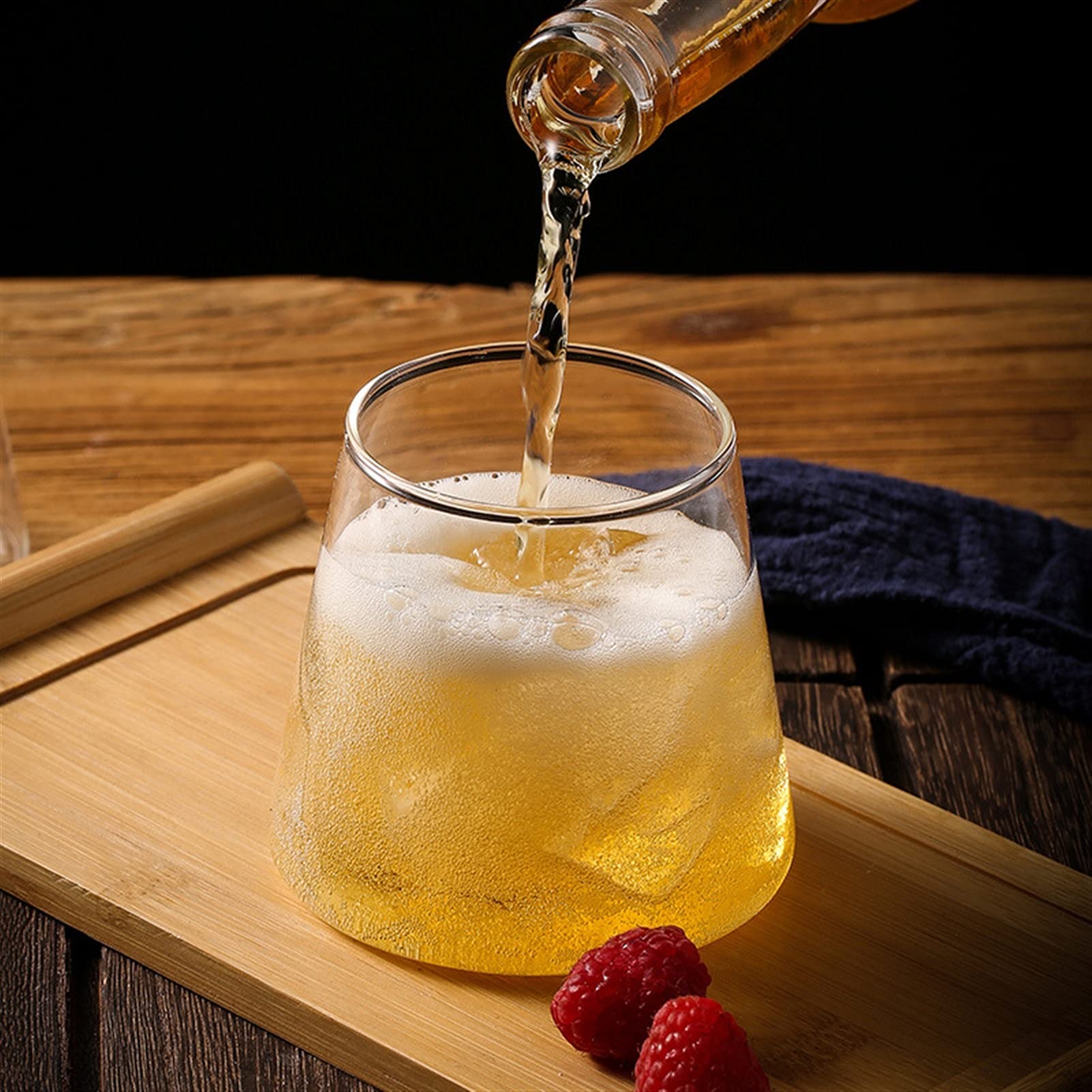 Amazon | ガラスのコップ 300mlの飲むメガネ山形の水のカップの耐熱性