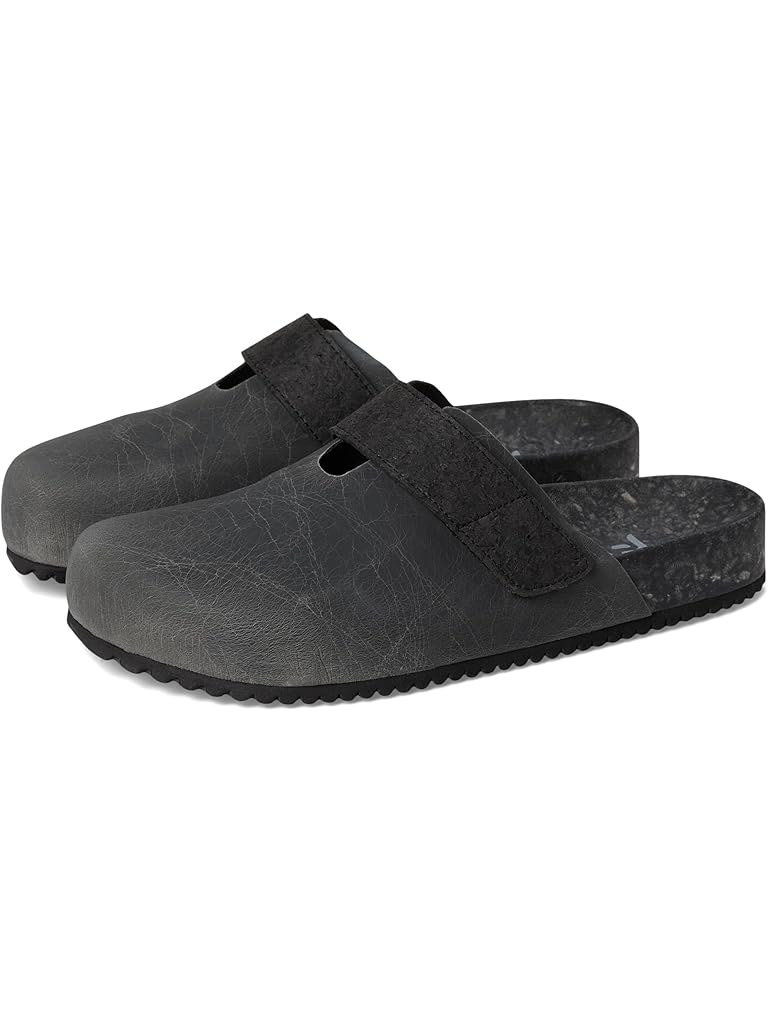 Black Fleks More Mesa Clogs