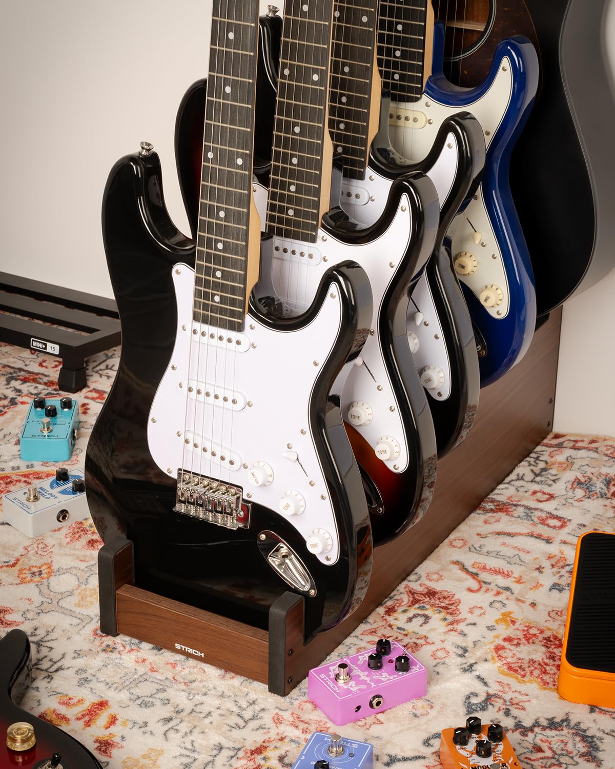STRICH L-4E1AW Gitarrenständer aus Holz für mehrere Gitarren, 5 Halter, Front-Display, platzsparender Boden-Gitarrenständer für Zuhause, Studio, Bühne, Walnussholz, L-4E1AW (für 4 elektrische + 1