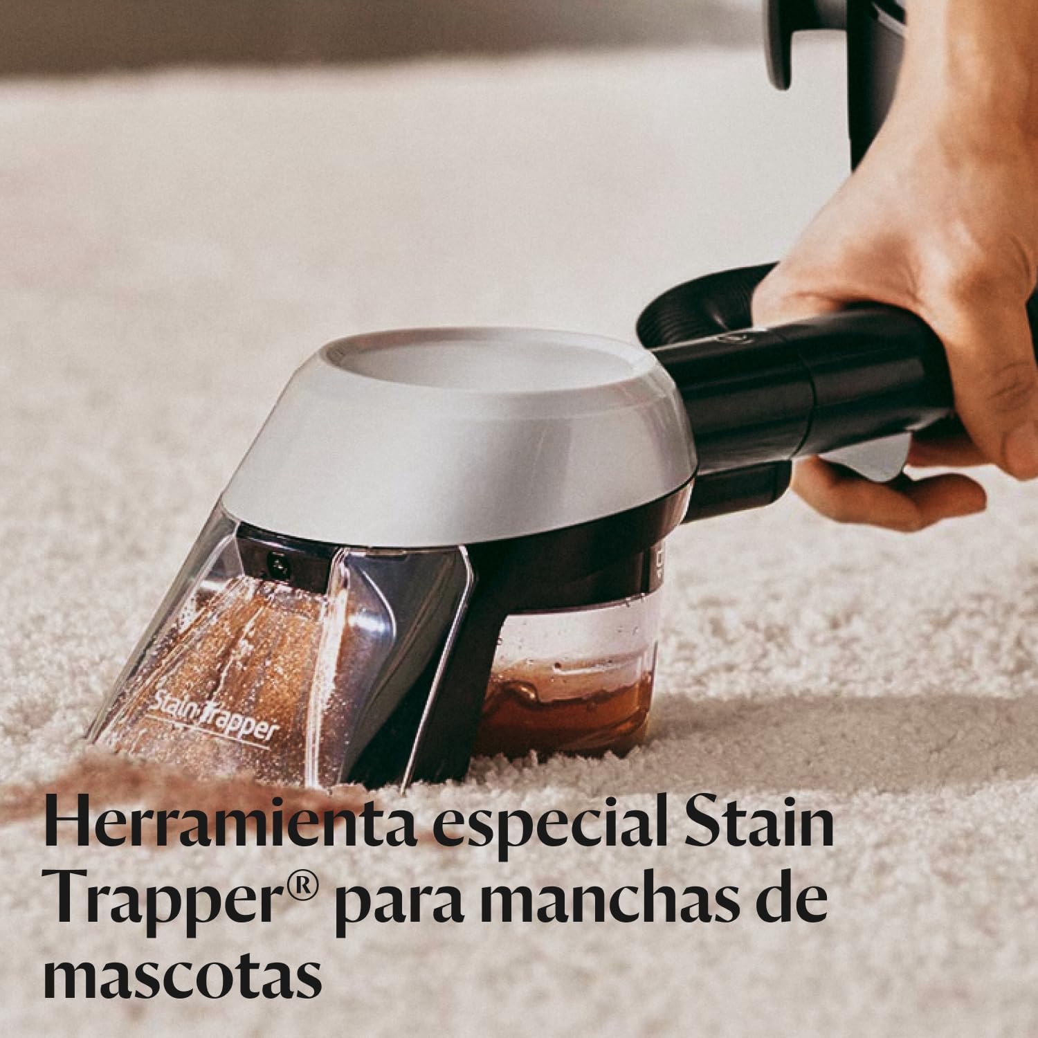 BISSELL SpotClean Pet Pro, Aspiradora de Agua Tapicería, Lava Aspiradora Ideal para Dueños de Mascotas, Limpiador de Liquidos para Alfombras, Tapicería, Sofá, Auto & Más, Motor Potente de 750W, 15585