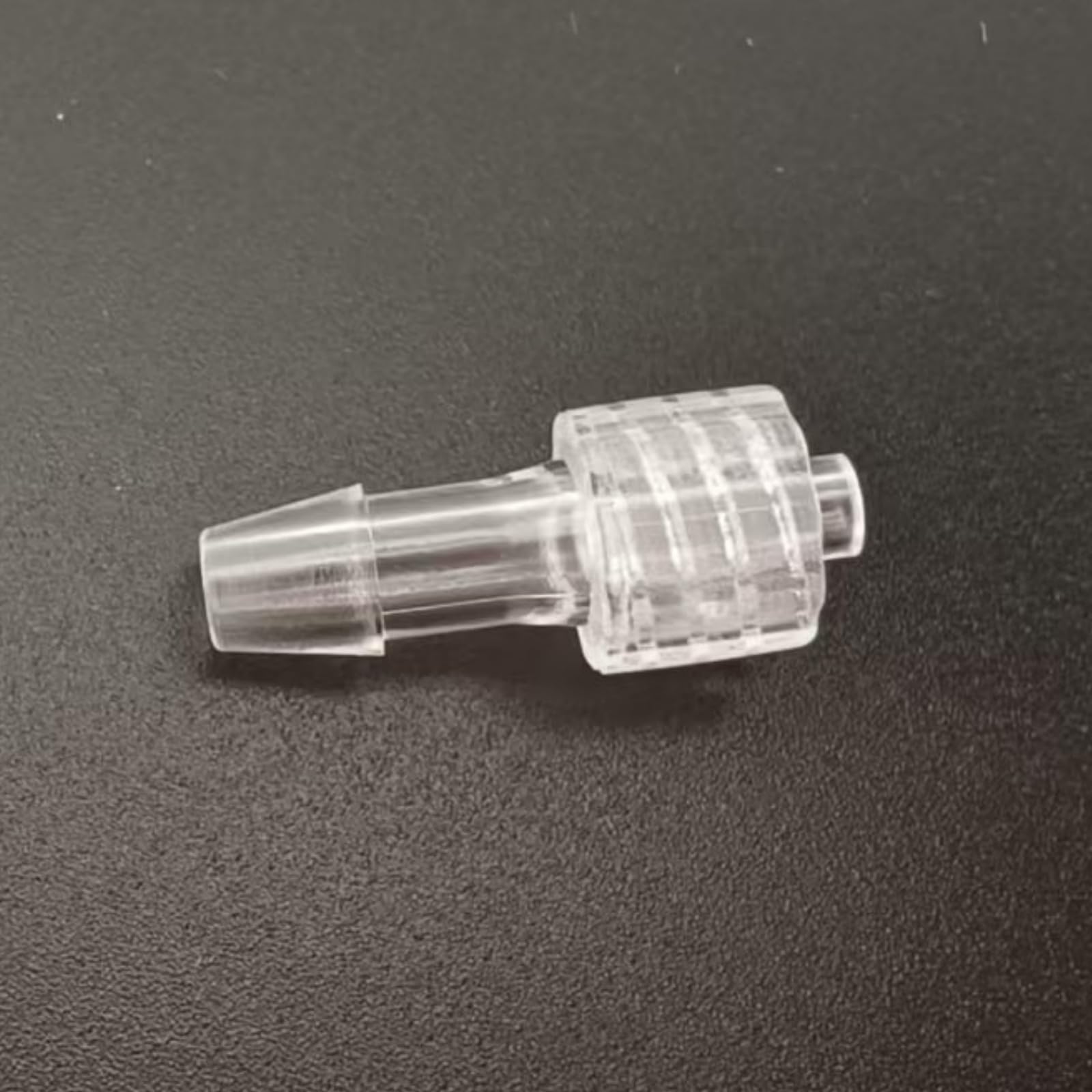 100 Stück männlicher Luer-Lock 3/16 Zoll Polycarbonat-Schlauchtüllen-Adapter for Labor, Lebensmittelmaschinen und Aquarienausrüstung