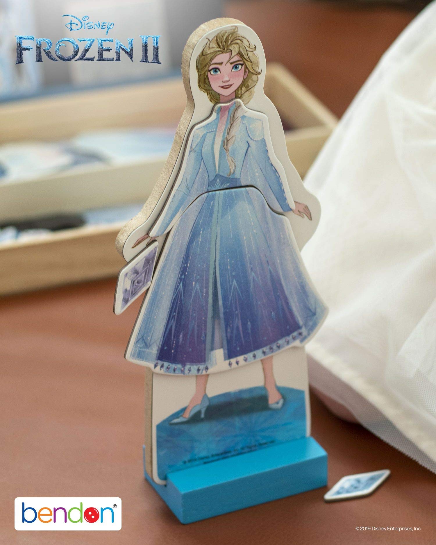 Amazon.com: Disney Frozen 2 Elsa Wooden Dress-Up Doll with