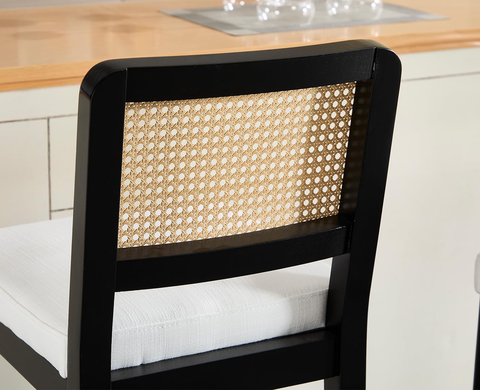 Lot de 2 tabourets de bar rétro avec dossier en tissu et rotin avec pieds en bois pour île/salon, tabourets de comptoir rembourrés noirs