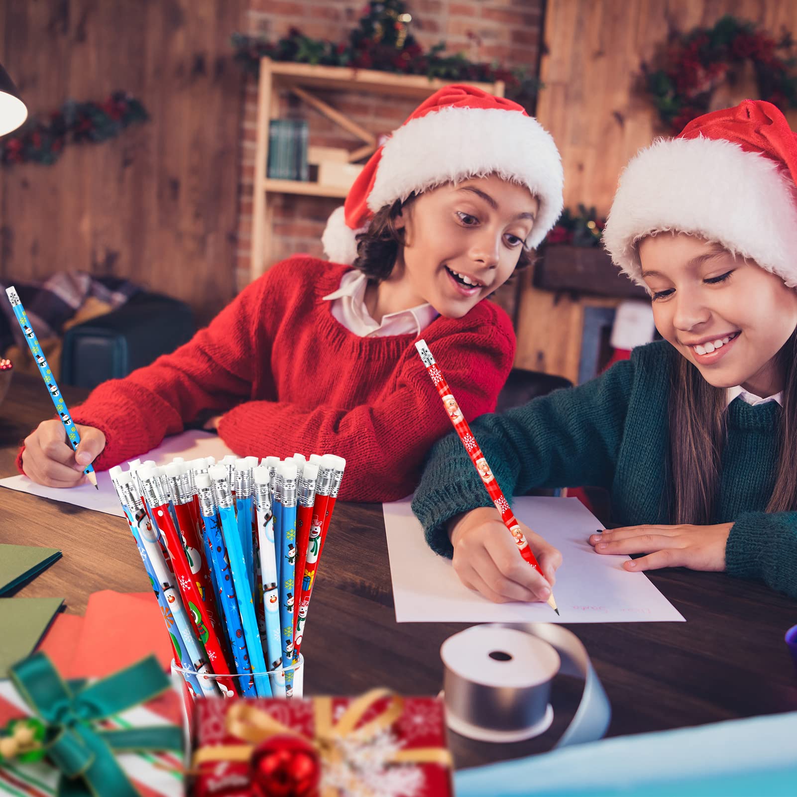 48 Crayons De Noël + 4 Taille-Crayons - 24 Motifs Festifs Pour Enfants, École, Dessin, Cadeau Créatif
