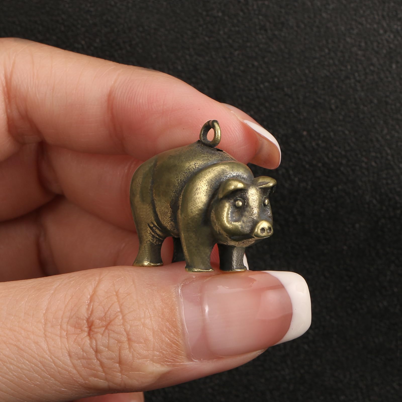 NBKLSWSUI Handmade Bronze Pendant Sculpture Figurine Sculture For Living Room Home Office Desk Bedroom Unique New Homeowners Feng Shui Sculptural