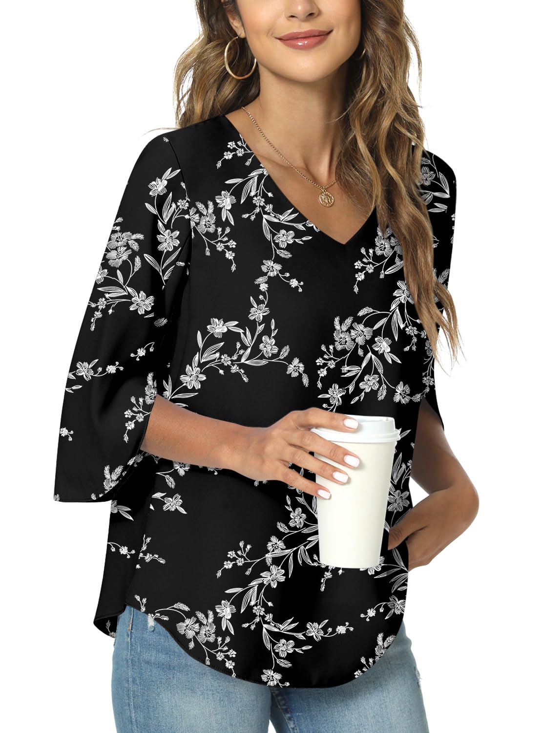 TAOHUADAO Women's 2023 Summer Casual T-Shirt V-Neck/Scoop Tunic Tops for Leggings Loose Blouse Shirt, V/Black White Flower, X-Large