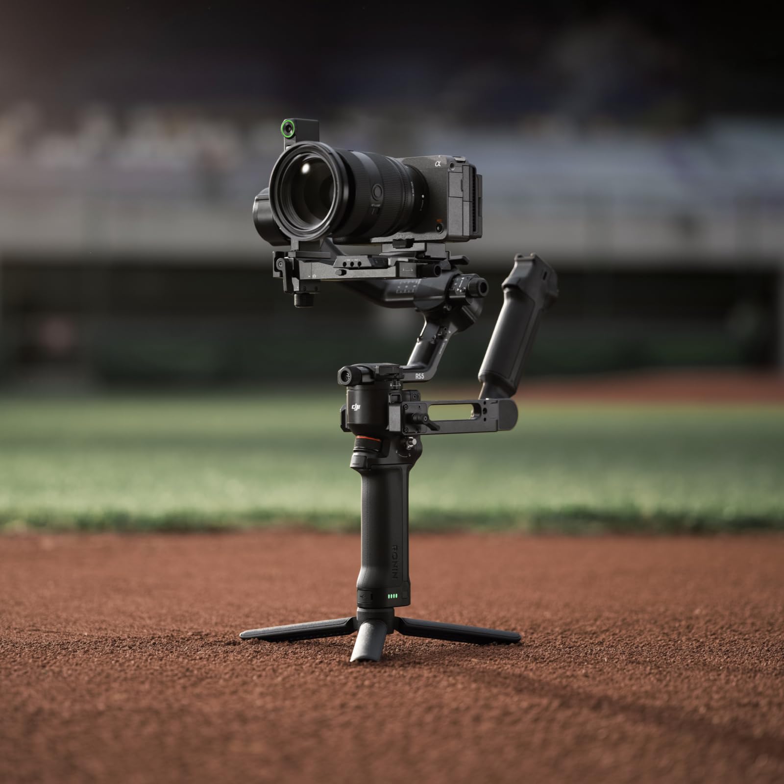 DJI RS 5 Combo, stabilizzatore per fotocamera Canon/Sony/Nikon/Fujifilm, tracciamento intelligente, impugnatura elettronica a valigetta, manopole di regolazione fine, nuovo indicatore dell'asse Z