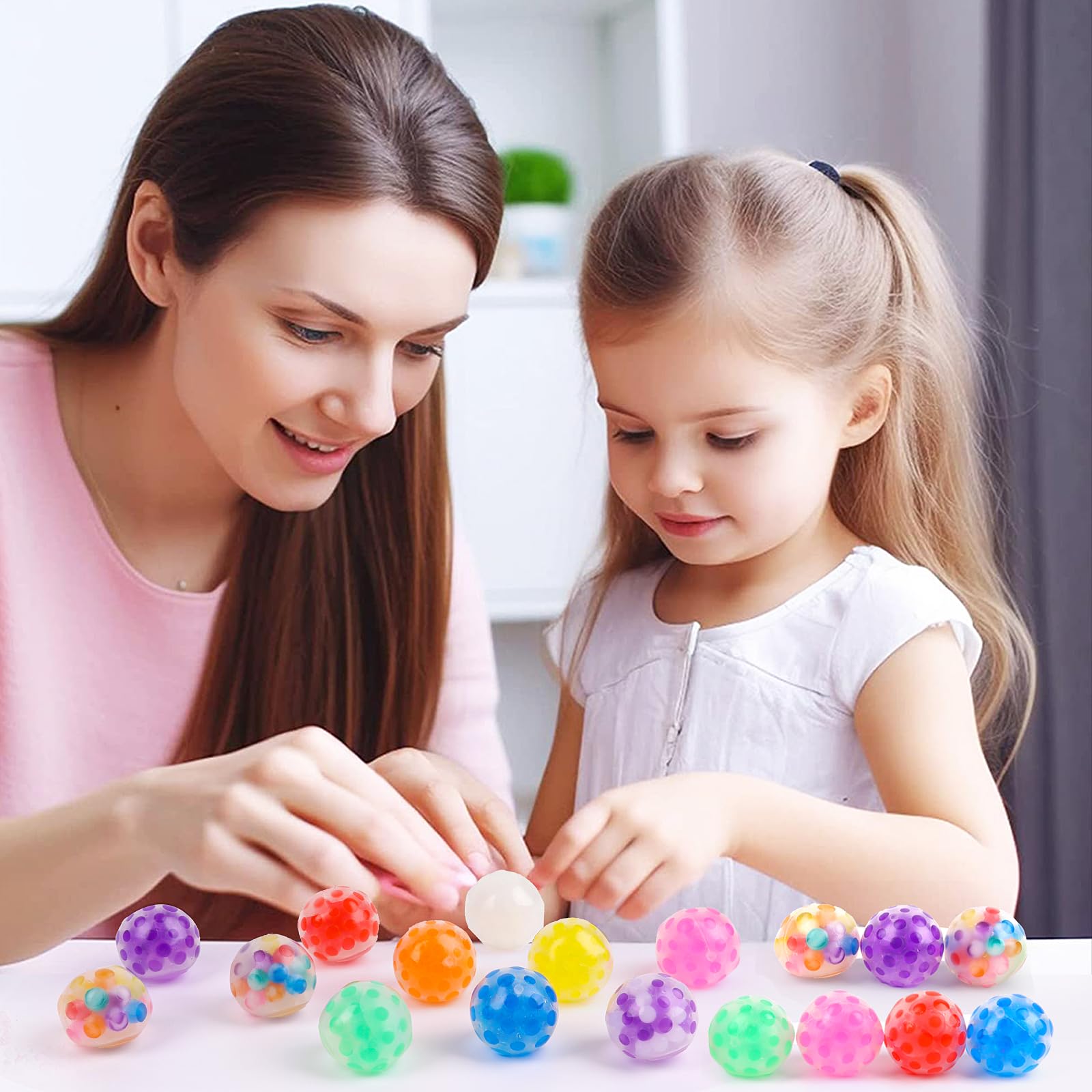 LOMIMOS 24 sztuki piłeczki antystresowe, mini zabawki antystresowe kulki Squishy Balls z perłą wodną, piłeczka antystresowa do ugniatania na redukcję lęku i uspokojenie, prezenty na urodziny