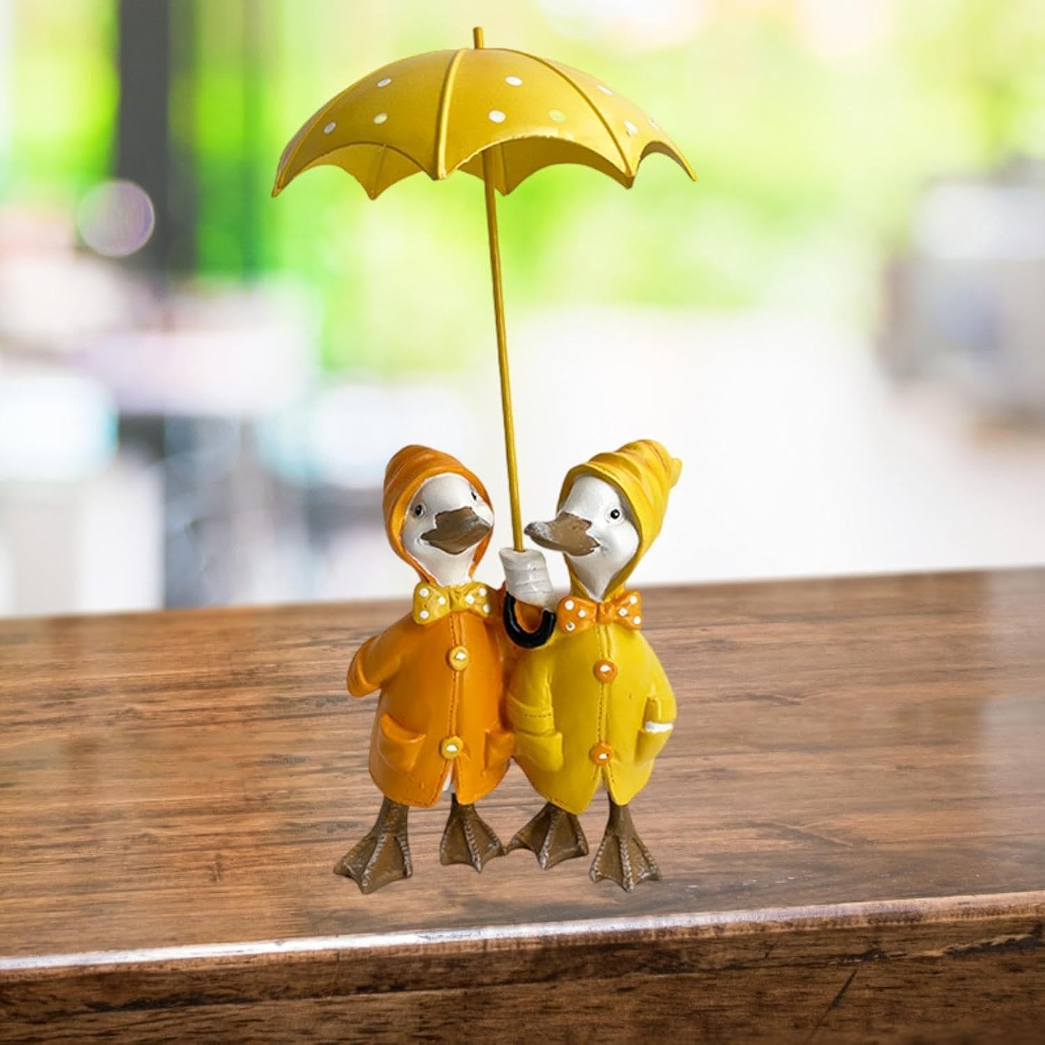 Duck Holding Umbrella Statue Resin Figurine Creative Craft Ornament Animal Sculpture Garden Decor for Outdoor Patio Lawn Yard, Double Duck