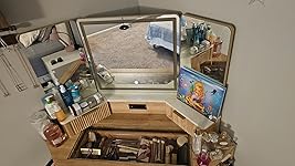 Review Image by Glenn Hoffman Sinclair Glenn Hoffman Sinclair