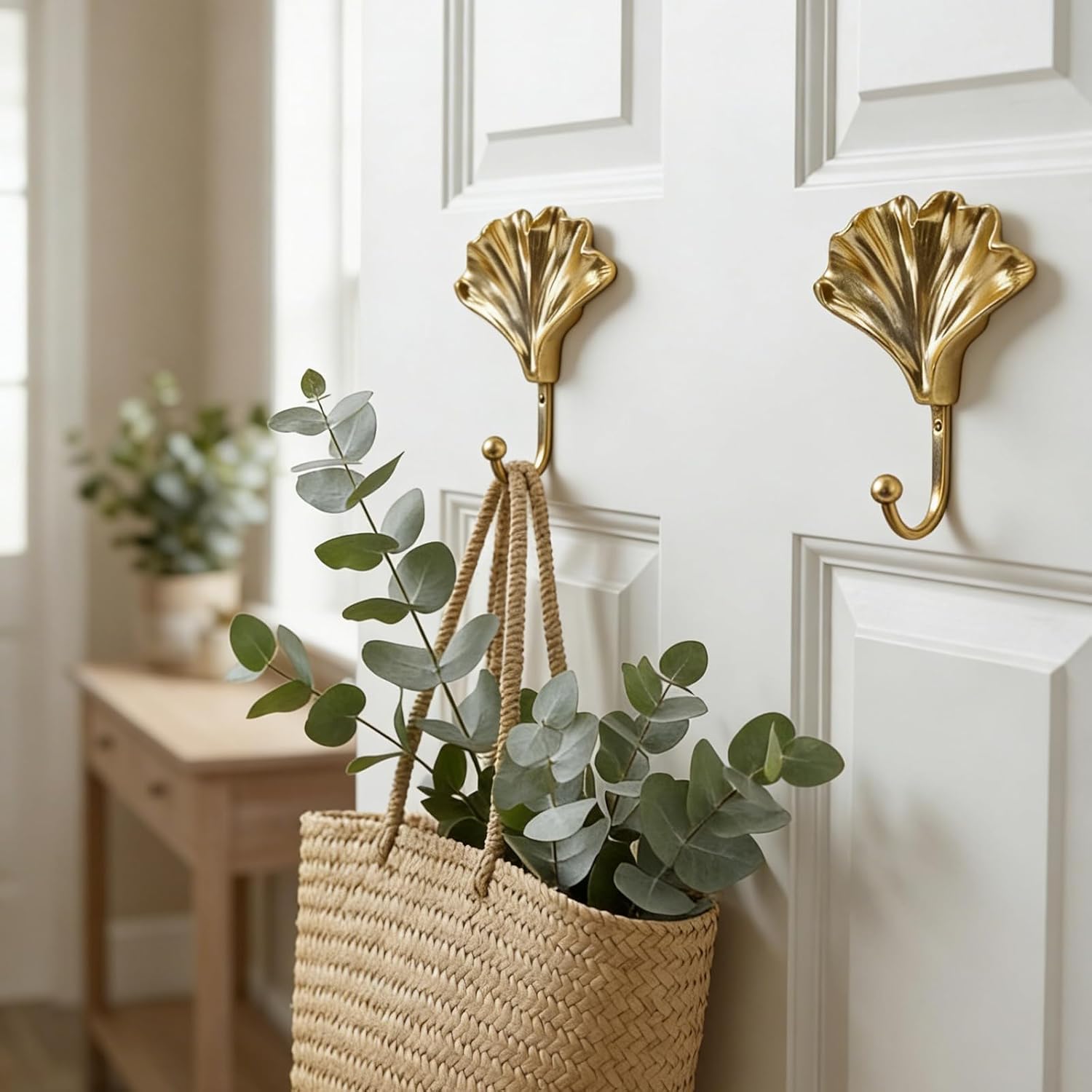 DiliComing Decorative Wall Hooks Room Decor - 2pcs Gold Hook Resin Coat Rack Wall Mount Ginkgo Leaf Shape Coat Hooks for Bathroom Entryway Key Holder Purse Hat Clothes Towel Home Decor Gift