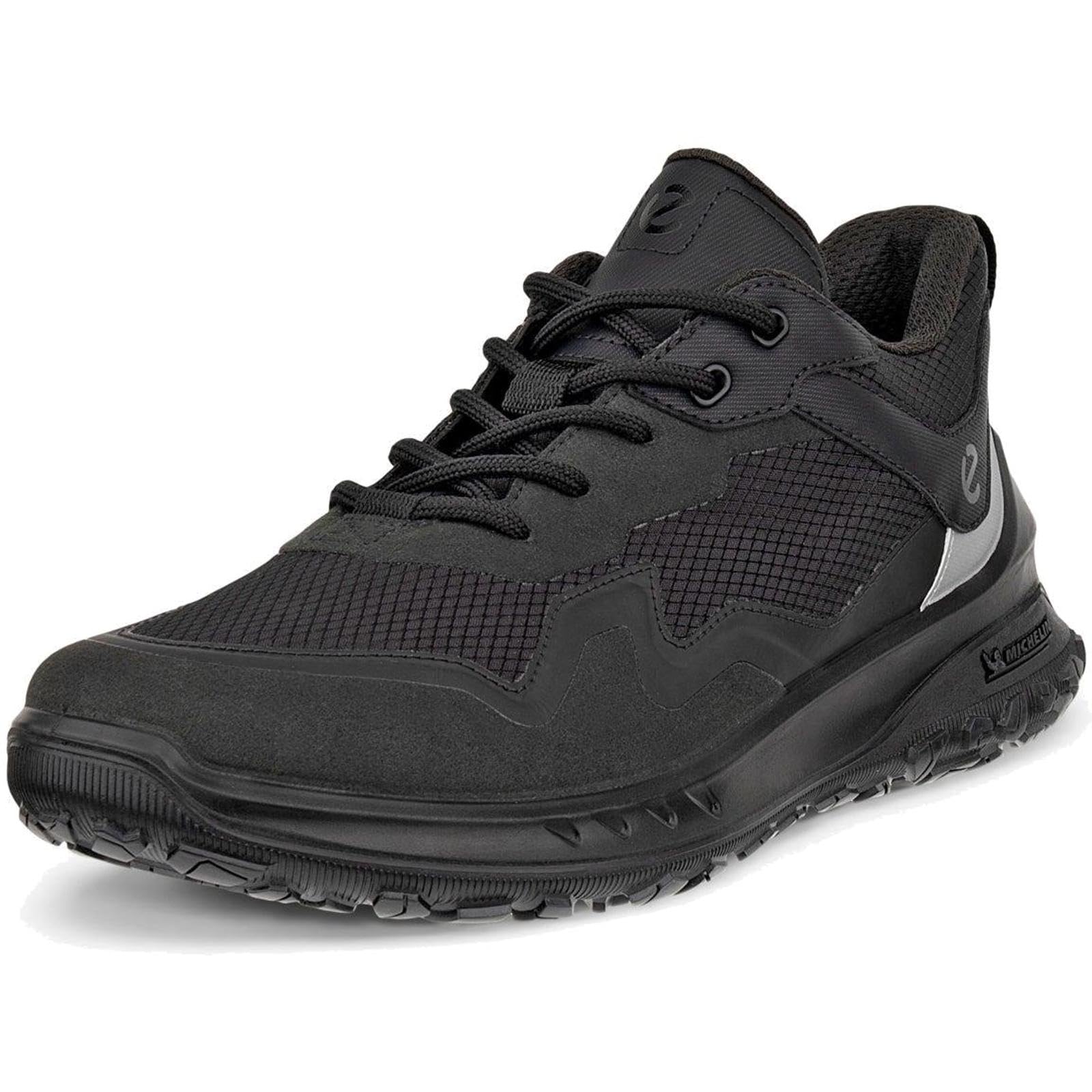 Baskets ECCO ULT-TRN contre la fatigue des pieds lors de la marche active