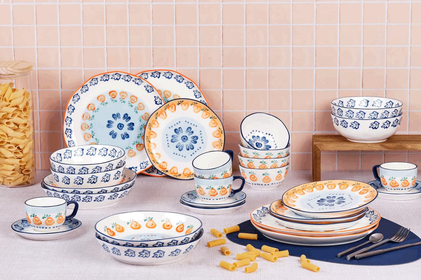 BJORN Geschirrset NAPOLI 28-teilig – Service für 4 Personen aus weißem Porzellan, handbemalt – Teller, Schalen & Tassen – Elegantes Geschirr Set
