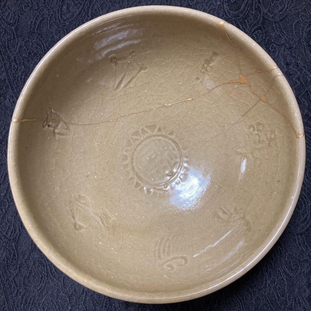 真清水蔵六作 人形手青磁茶碗 茶道具 共箱　V1112 Amazon.co.jp: 茶道具 真清水蔵六 人形手茶碗 : おもちゃ