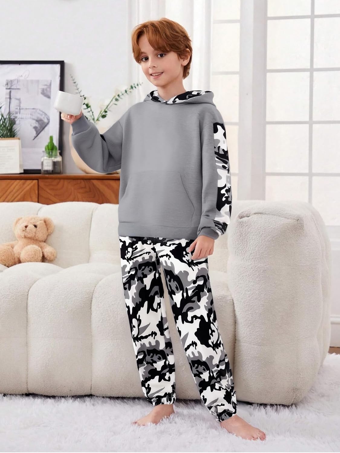 Boys Clothes 2Pcs Long Sleeve Patchwork Graphic Print Hoodie Sweatshirt Leaf Print Camouflage Sweatpants Boy Sweatsuit