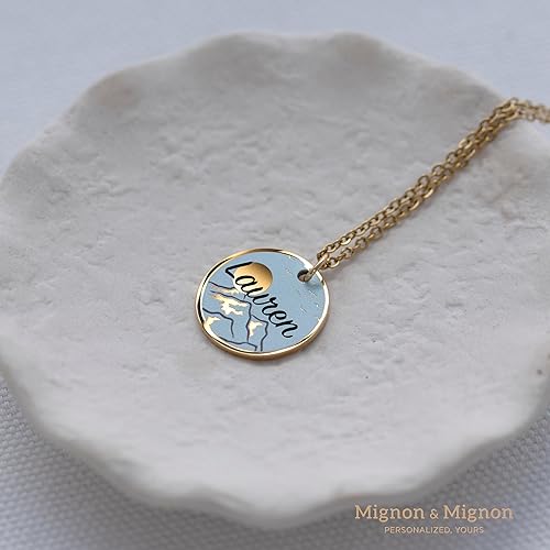 Miniatura 7 de MignonandMignon Mountain Pendant Necklace for Women Name Colorful Background Jewelry Dainty Charm Nature Lover Birthday Mother's Day Gift - U-LCN-MT