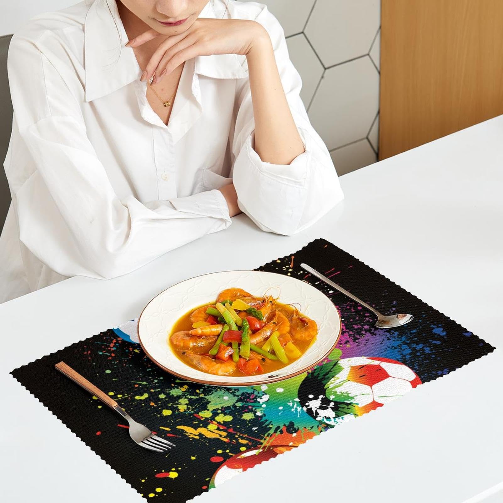 Bunte Fußbälle, Tischsets, waschbar, rutschfest, Wärmeisolierung für Küche, Esszimmer, Restaurant, 45,7 x 30,5 cm, 6 Stück