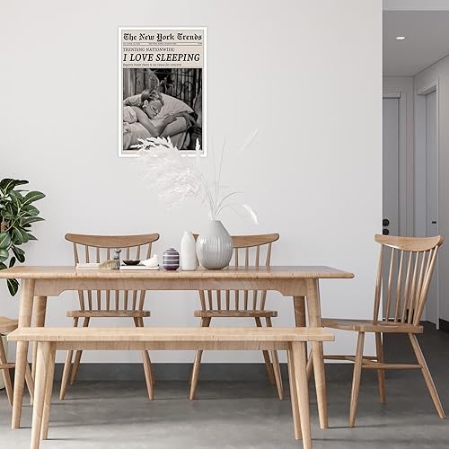 Miniatura 7 de Arte de pared feminista retro en blanco y negro, pósteres de periódico de moda, póster estético preppy con texto en inglés "I LOVE SLEEPING",