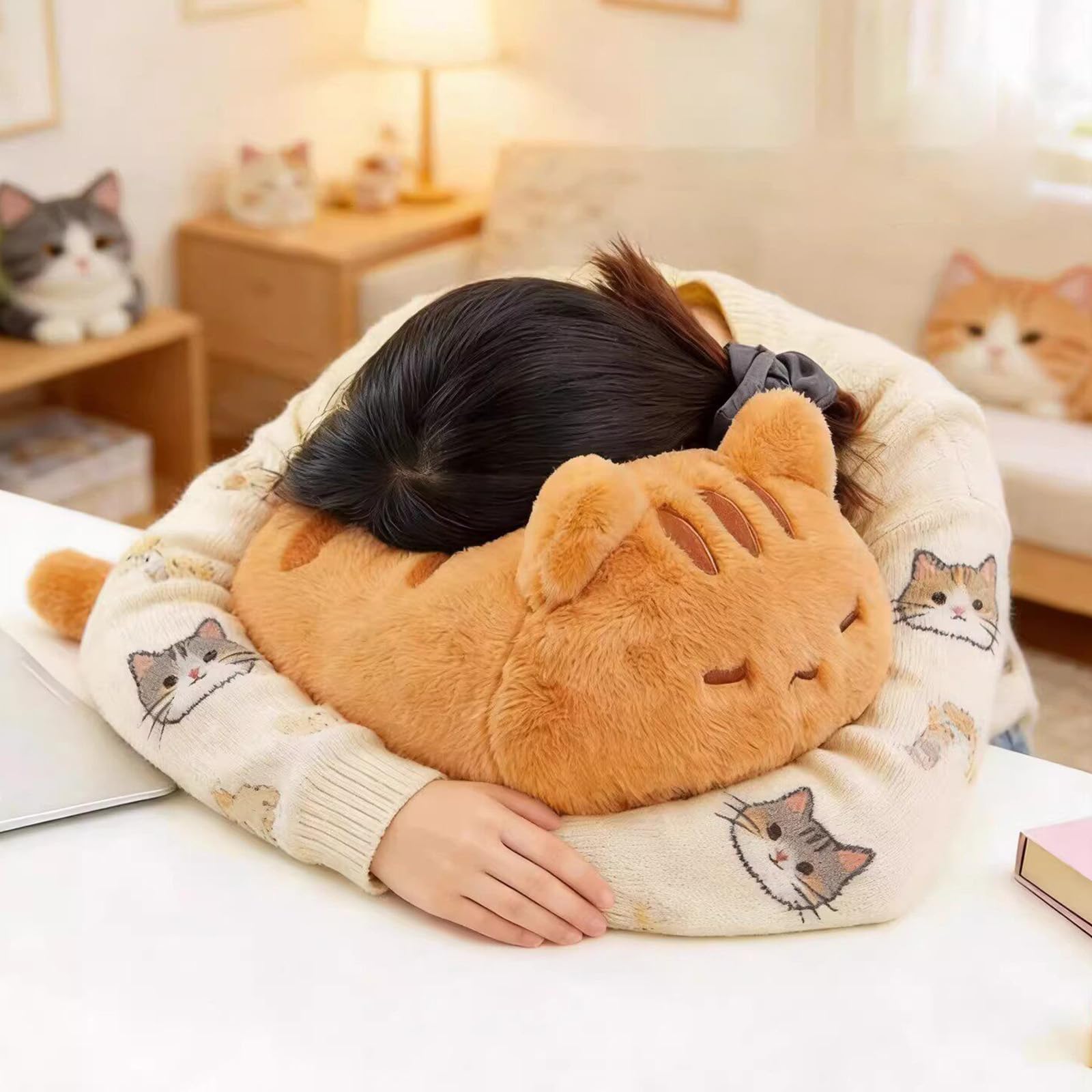 Kauerndes Katzen-Plüschtier 40 cm roter Kater Kuscheltier PP-Baumwoll-Füllung Katzenkissen