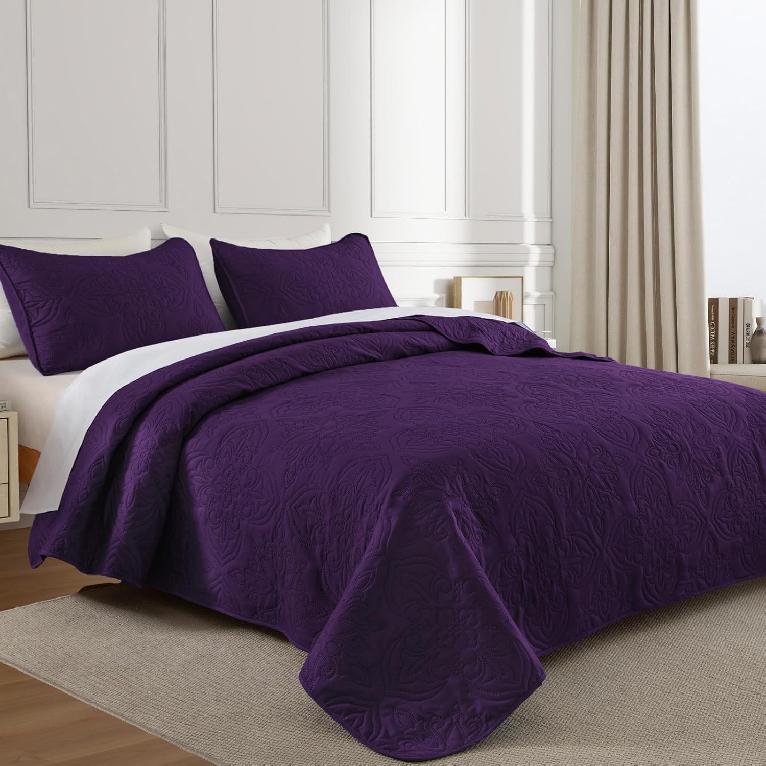 Whale Flotilla Soft King Quilt Bedding Set for All Seasons, Elegant Vintage Damask Ultrasonic Quilts Set, Lightweight Reversible Bedspread, Coverlet, Bed Cover with 2 Pillow Shams, Purple - Image 2