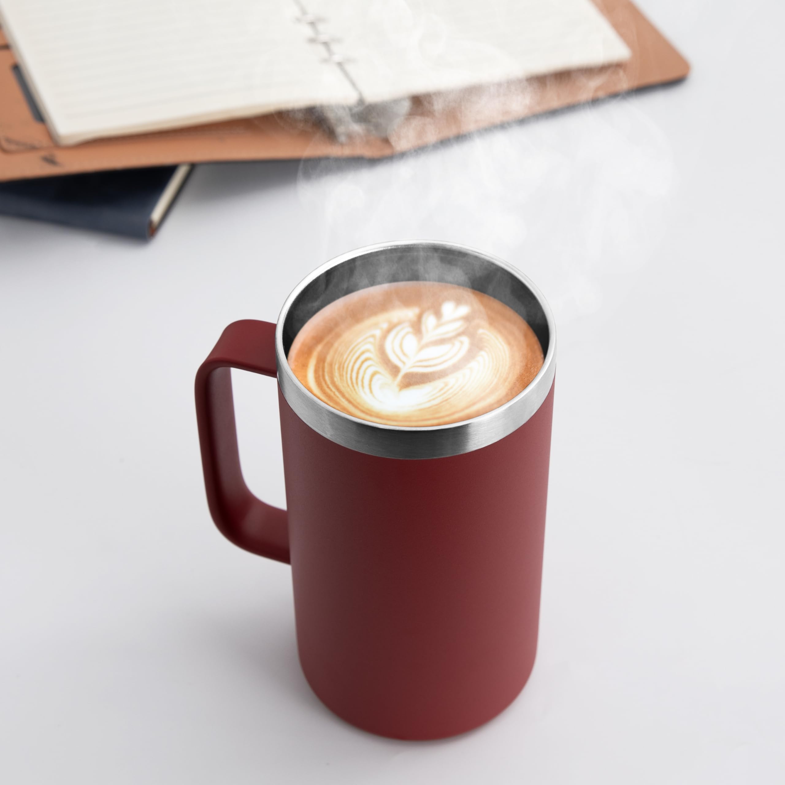 DOMICARE Taza de café de acero inoxidable de 24 onzas con asa y tapa, taza de viaje con asa, vaso de café al vacío de doble pared, taza aislada reutilizable, rojo oscuro, paquete de 8