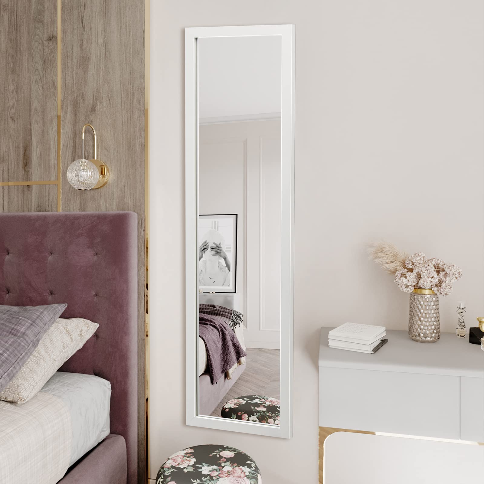 GYMAX Specchio da Parete a Figura, 119 x 33 cm, con Ganci Antiruggine e Adesivi, Specchio Verticale da Porta Antinfortunistico per Camera da Letto Soggiorno Spogliatoio (Bianco)