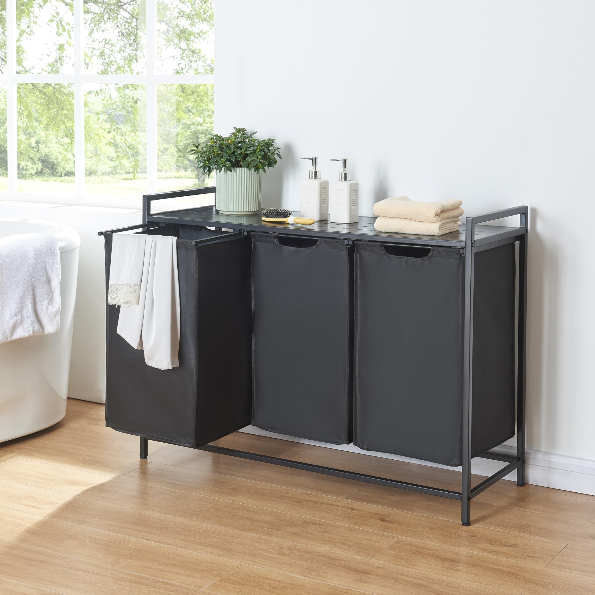 [en.casa] Mobile Portabiancheria con Ripiano e 3 Scomparti Estraibili per Bucato Sacchi Rimovibili con Capienza 3x 45 L - Nero