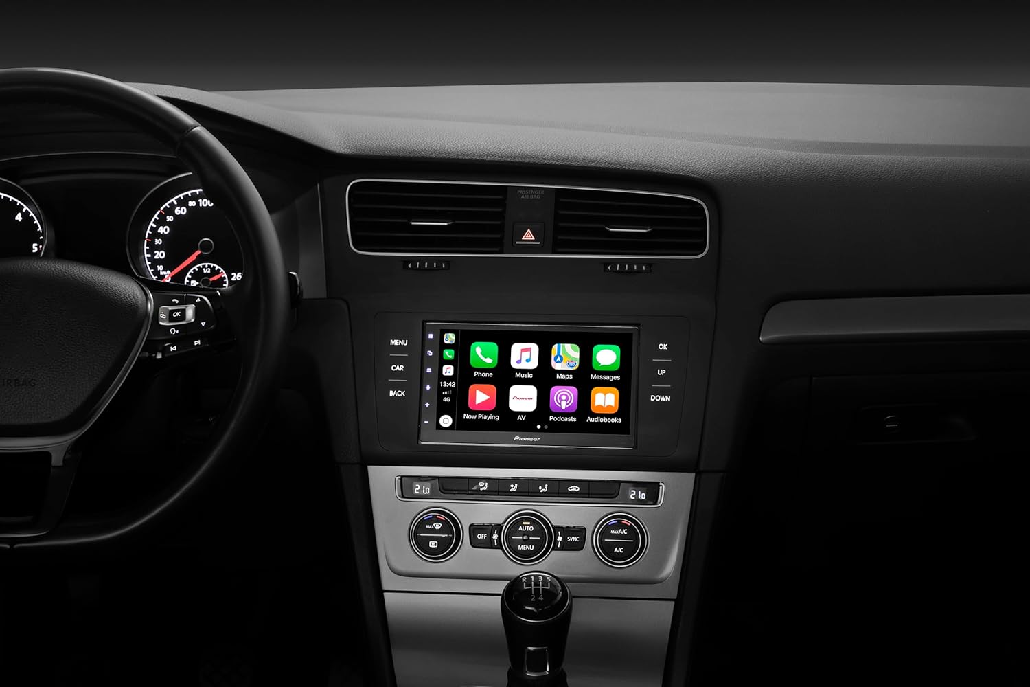 Pioneer SPH-DA250DAB-AN installed in car with Apple CarPlay