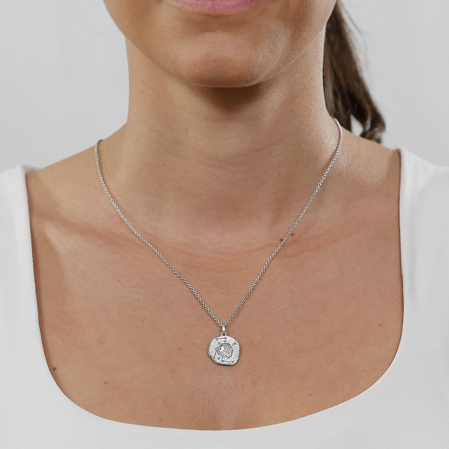 trendor Sternzeichen Löwe 925 Silber Anhänger Ø 16 mm 21218-08 | wunderschönes Schmuckstück für Damen und Herren, elegante Geschenkidee