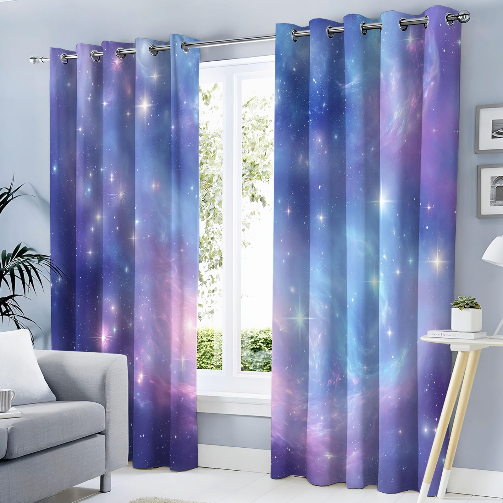 Rideau occultant bleu-violet pour bloquer la lumière du jour dans la chambre