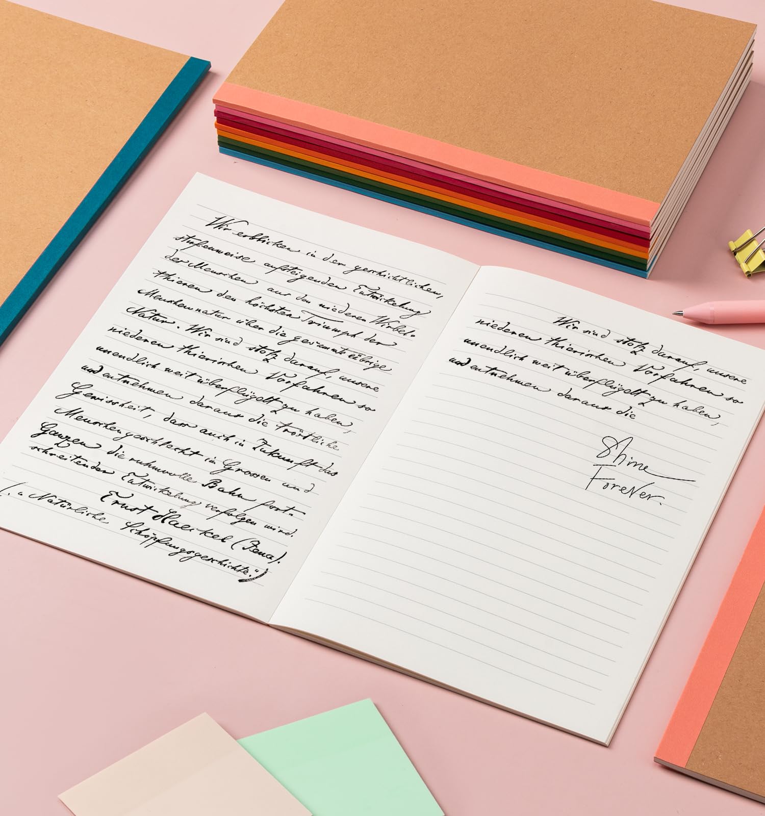Notizbuch, A5, liniert, College-Notizbuch, Krafteinband mit Regenbogenrücken, 21,1 x 14 cm, 15 Farben, 60 Seiten, für Schule, Büro, Reisen, 30 Stück