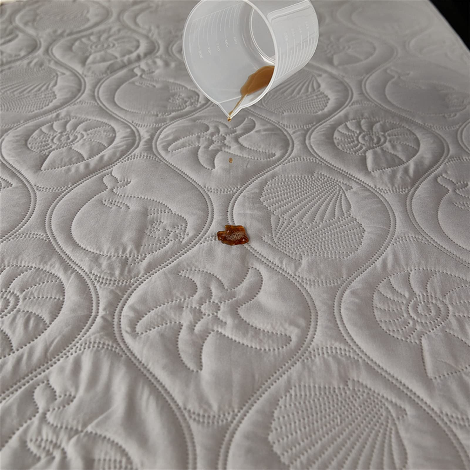 Protector de Colchón Impermeable, Silencioso Cubrecolchón, Ultra Suave y Transpirable, Funda para colchon estira hasta 30 cm de Profundidad (Gris,180 x 190 cm)