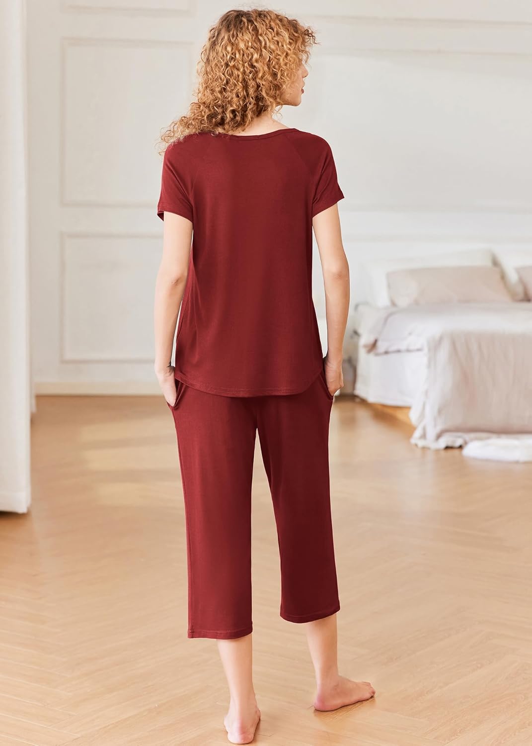 Ekouaer Pajamas for Women Set Short Sleeve Pj Sets Pullover Tops & Capri Pants 2 Piece Sleepwear Loungewear S-XXL - Image 4