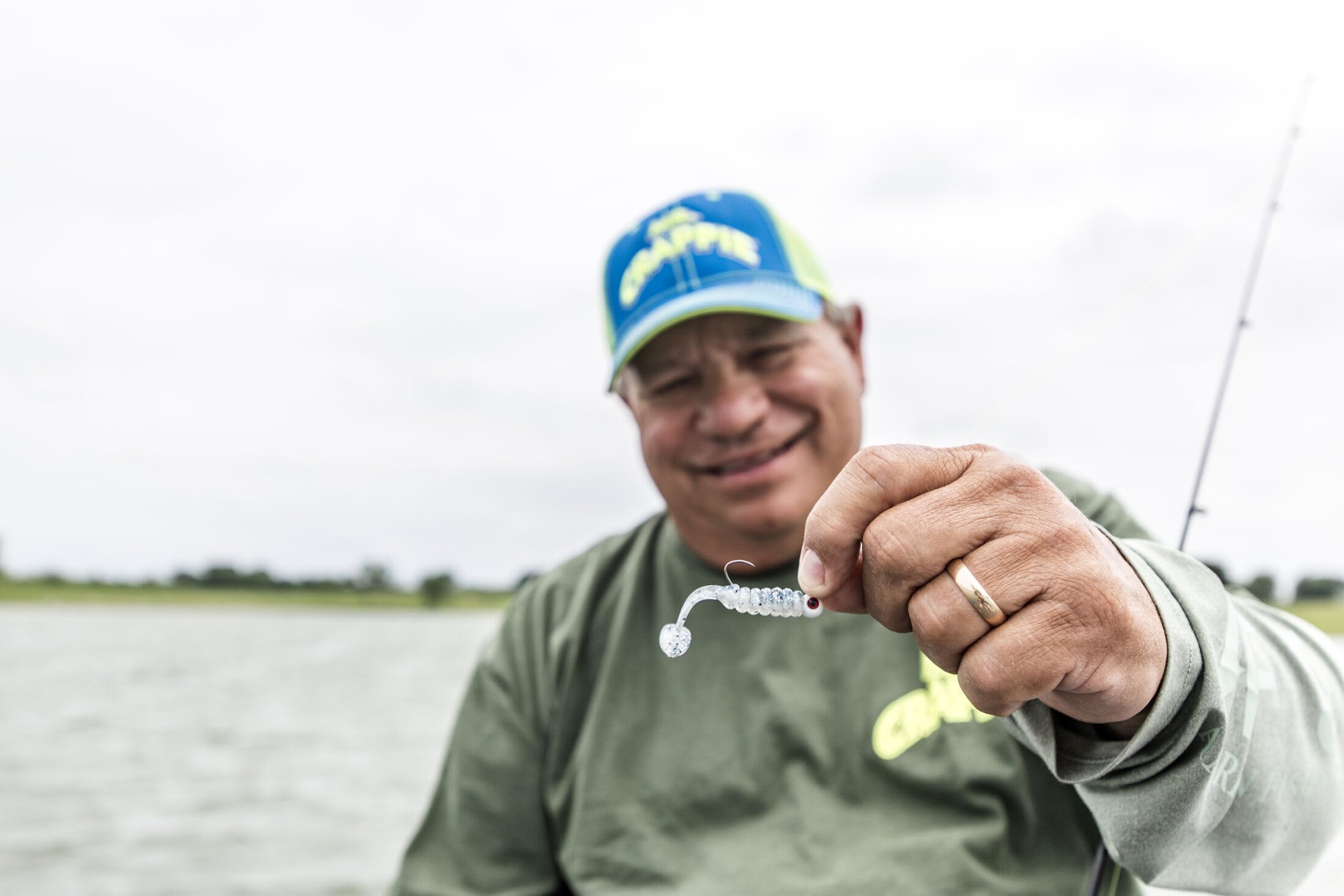 Strike King Mr. Crappie Slabalicious Xl, Soft Plastic Paddle Tail Grub Fishing Lure, Refrigerator White, 2 1/2-Inches, 10-Pack, Mrcslcxl-186 on Fridge.com - View 6