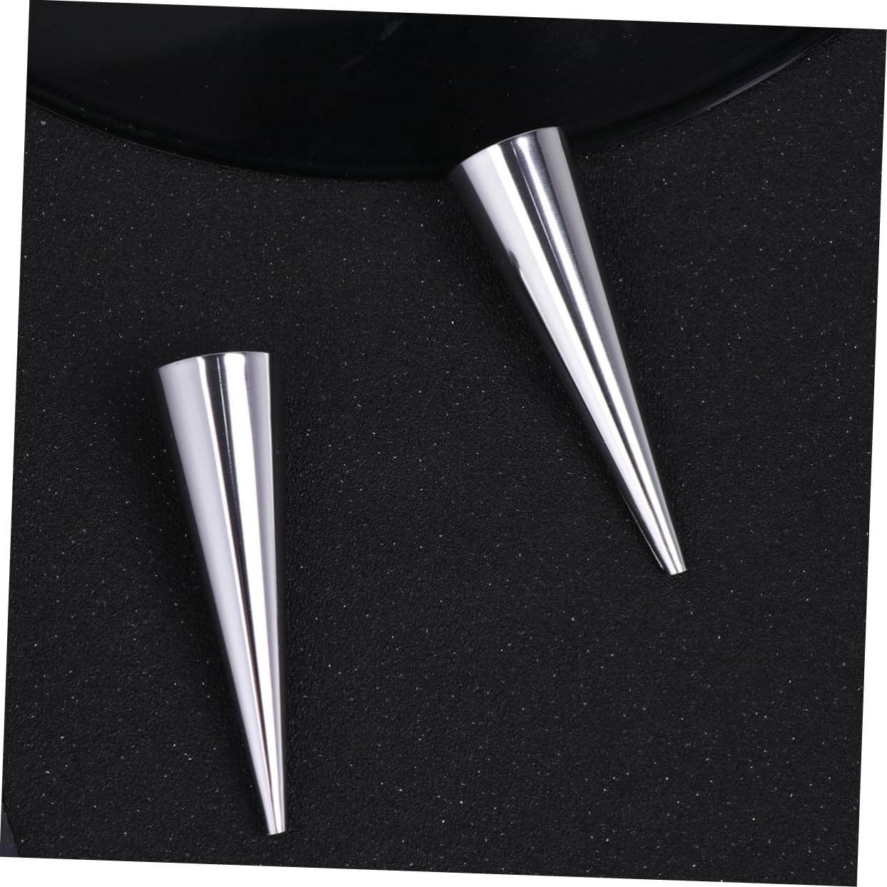 ABOOFAN 9-Piece Stainless Steel Conical Croissant Baking Mold Set Professional Bread Making Tools for Home Bakeries Sturdy Baking Supplies for Pastry and Bread