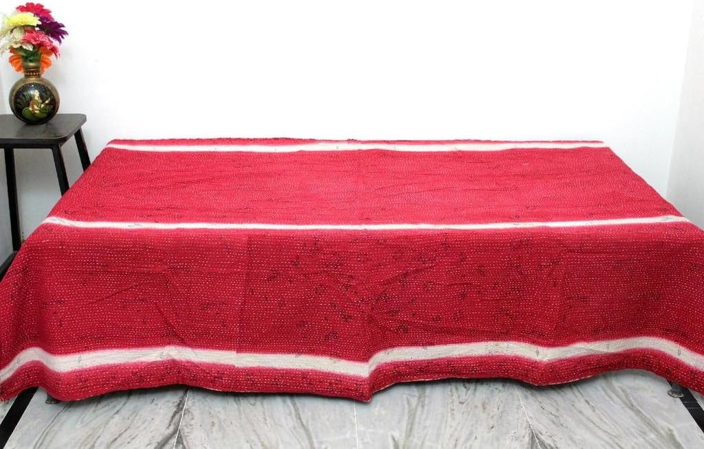 Vintage Throw Kantha Quilt Indian Handmade Bohemian Bedspread Reversible Cotton Ethnic Sari Fabric Embroidered Bedding Blanket Gudari
