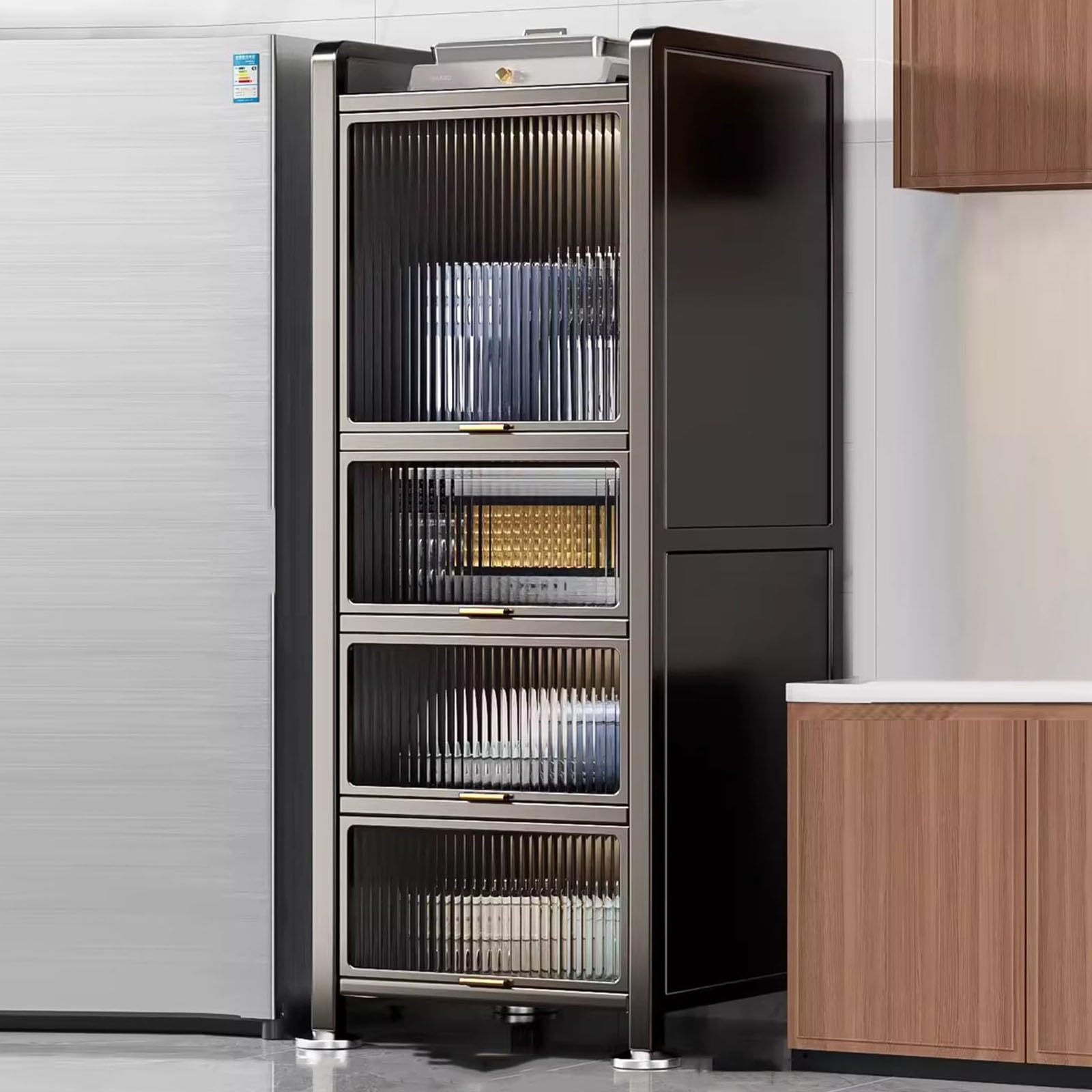 Étagère de four à micro-ondes pour remédier au manque de place dans votre meuble de cuisine