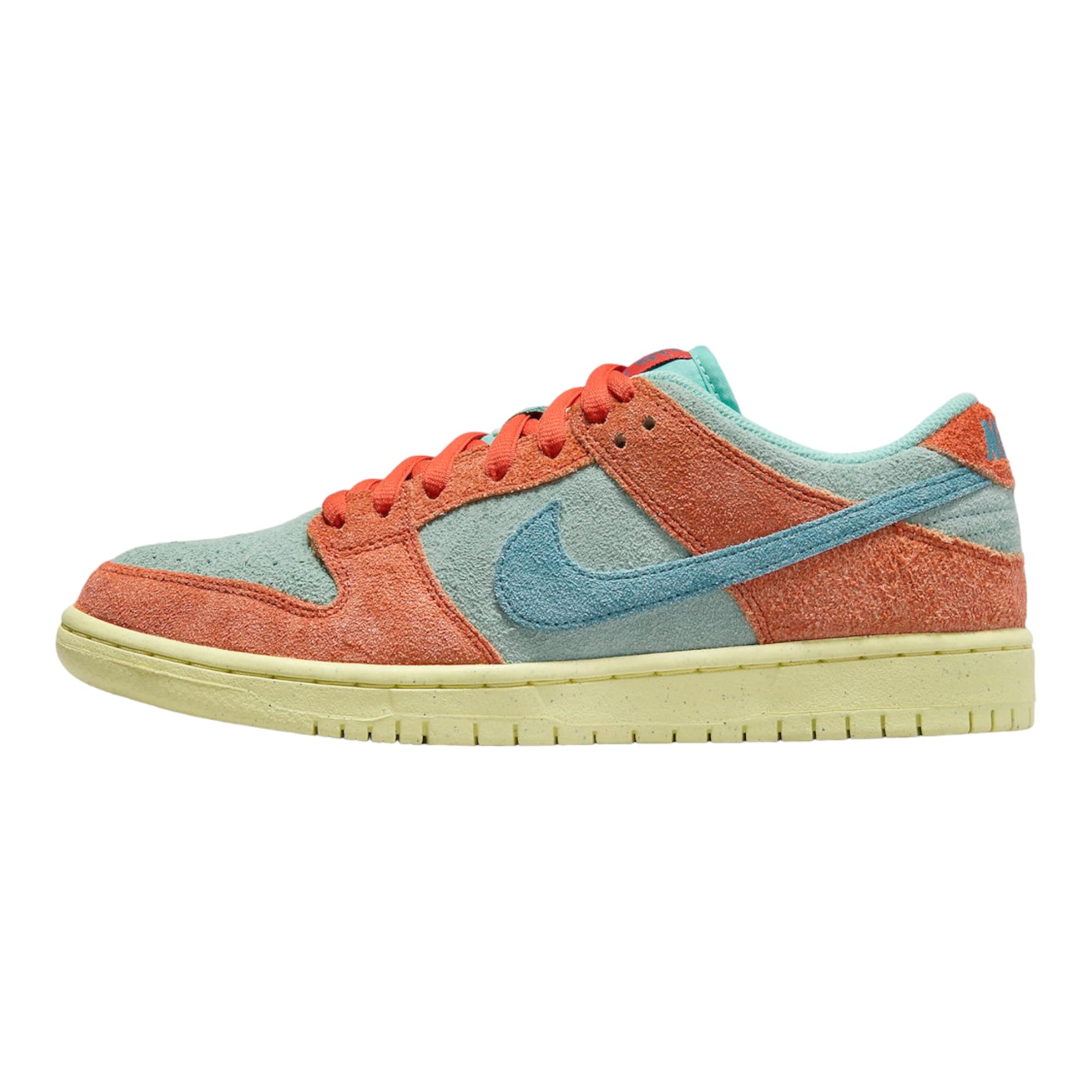 NikeMen's Dunk Low Sneakers