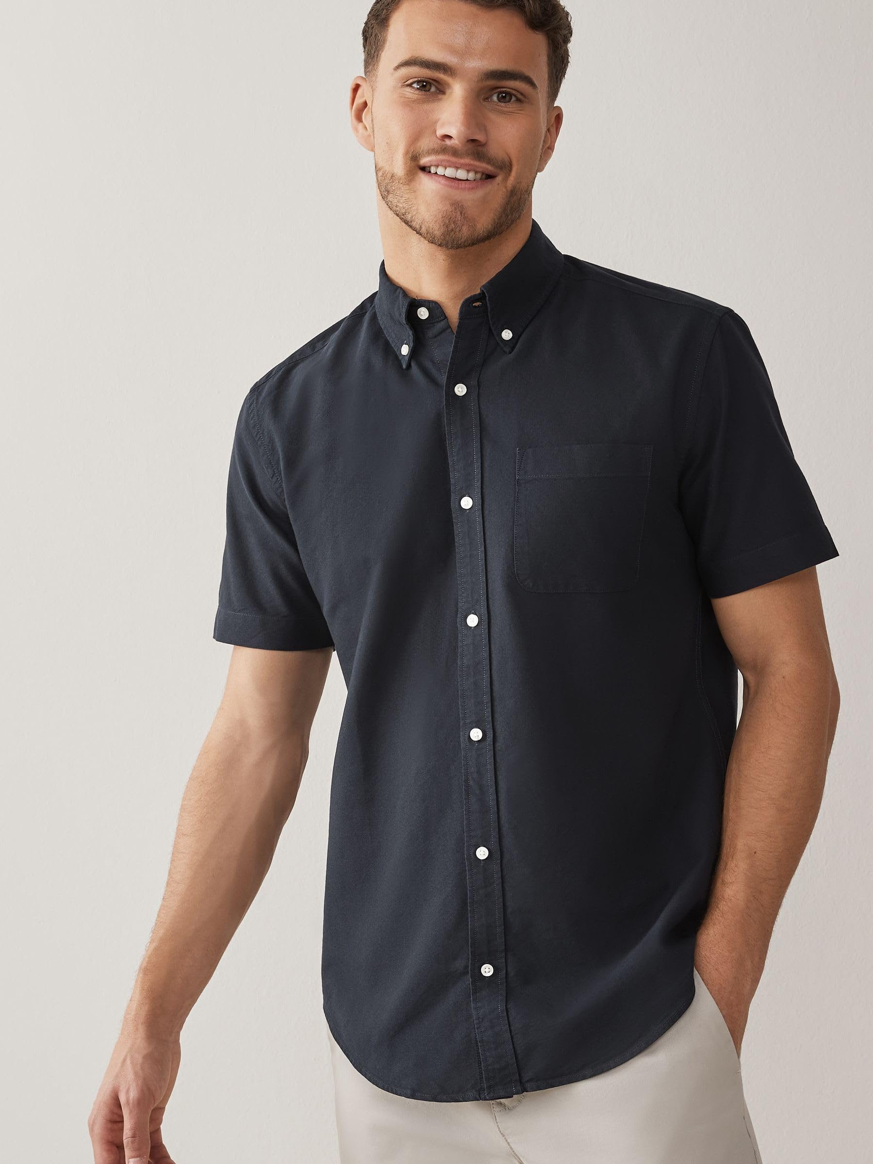 NEXT Hombres Pack de 3 Camisas Oxford de Manga Corta 100% algodón