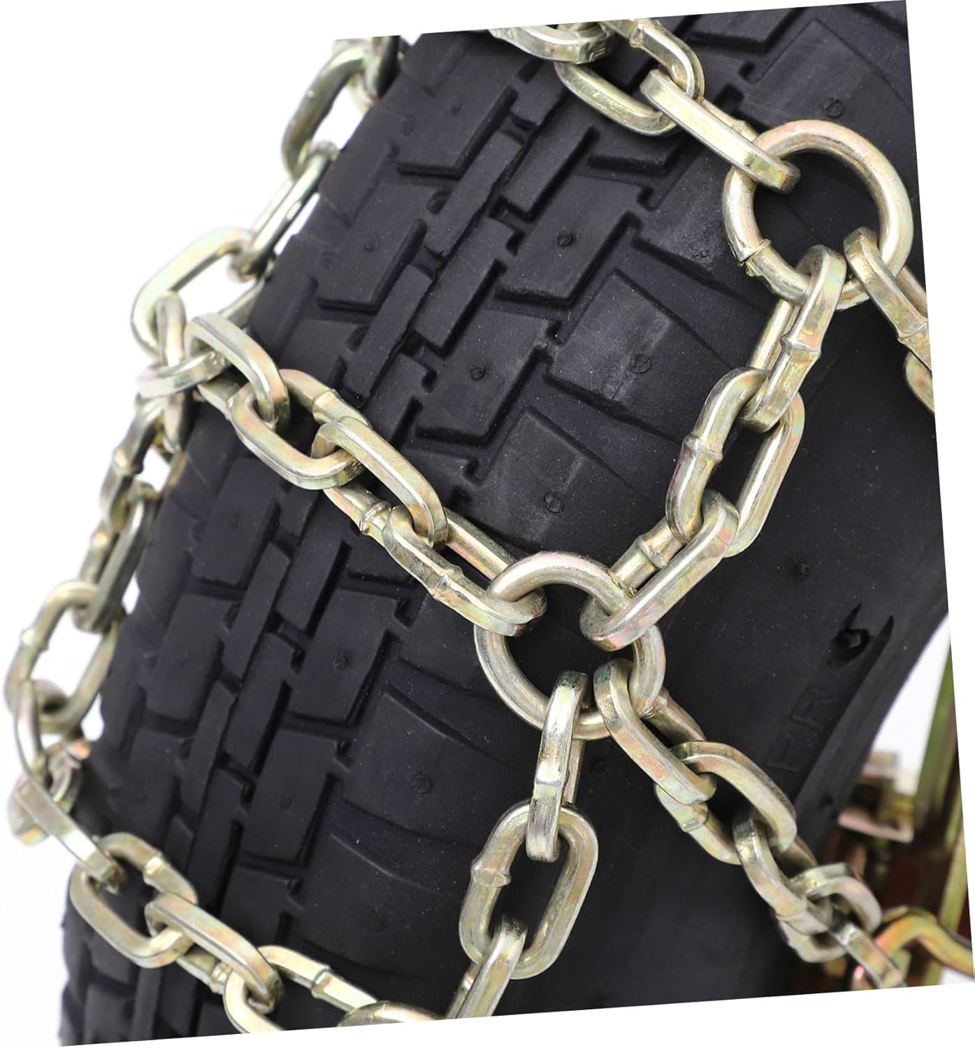 Garneck Automobile Snow Chains 2-Piece Set Anti-Skid Tire Traction Chains for Cars and SUVs Ice and Snow Safety Accessories Random Color